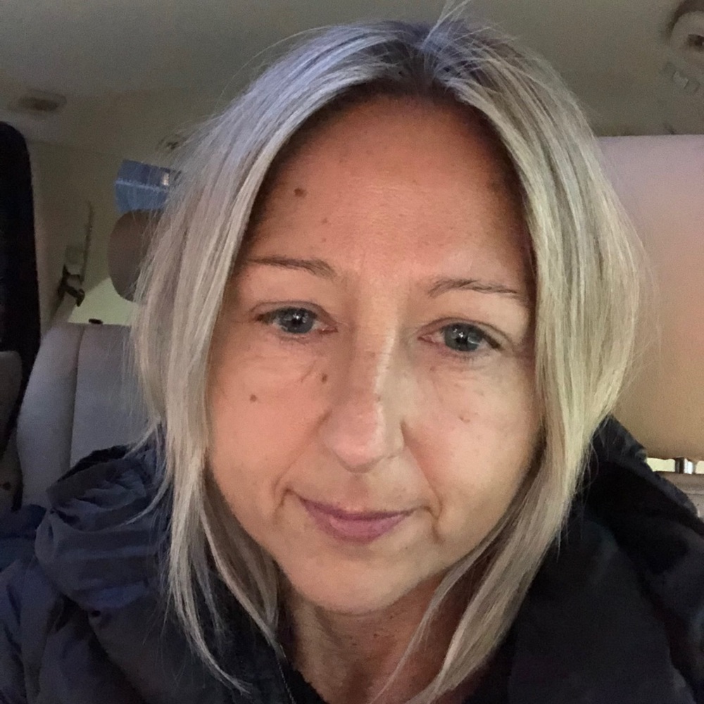 Meet your Posher, Julie